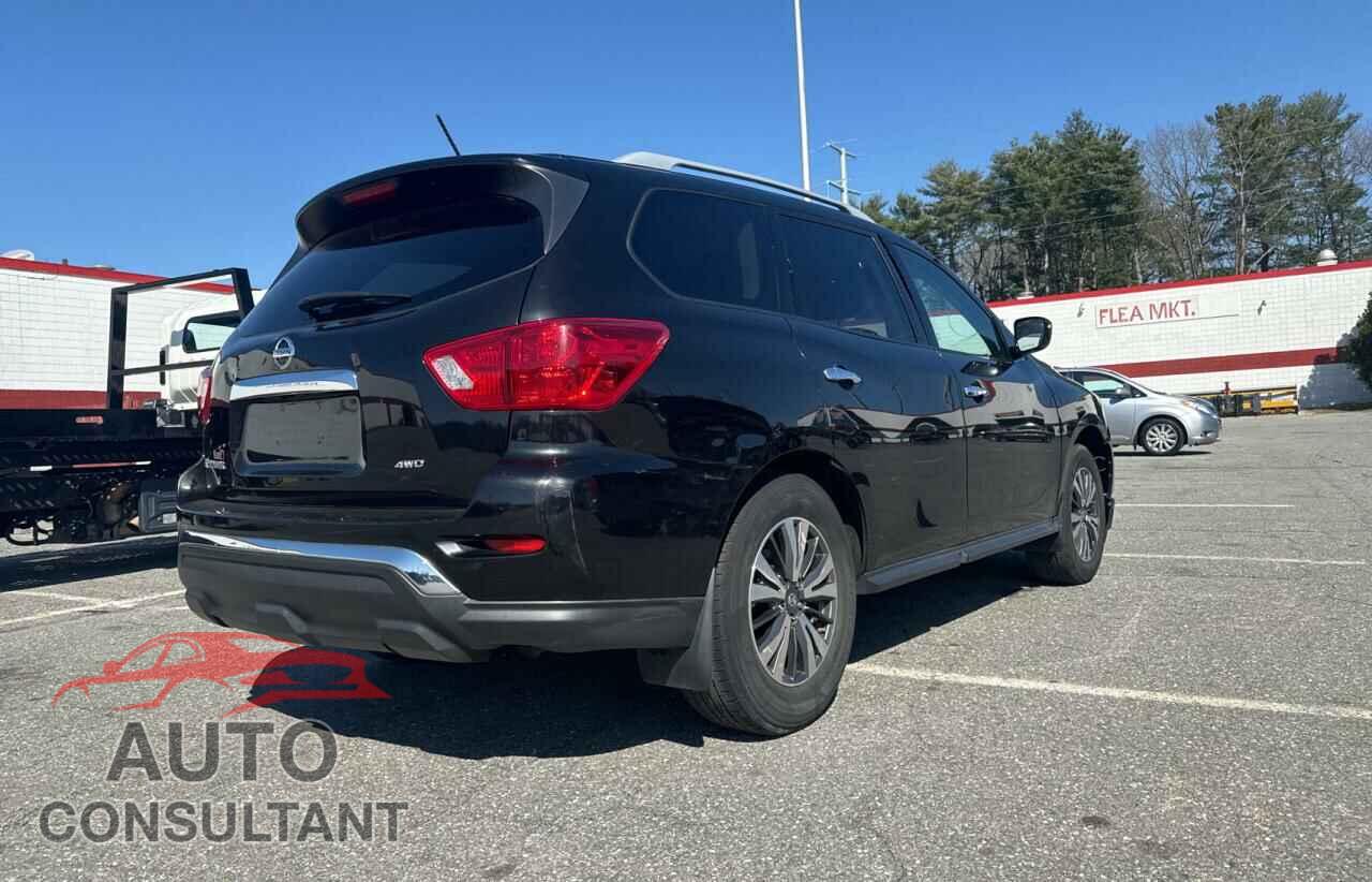 NISSAN PATHFINDER 2017 - 5N1DR2MM7HC691663