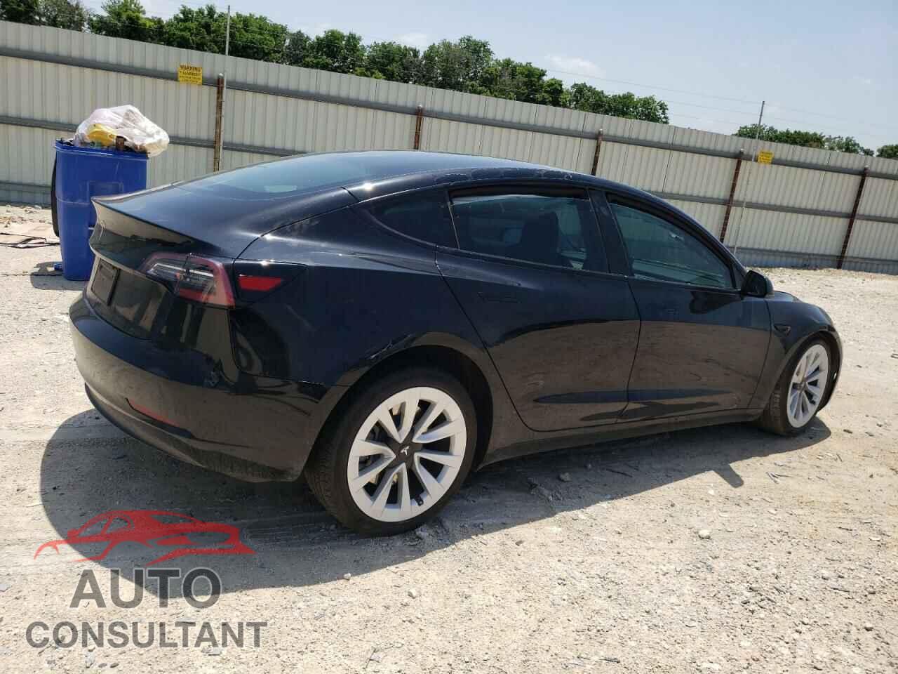 TESLA MODEL 3 2023 - 5YJ3E1EA6PF490137