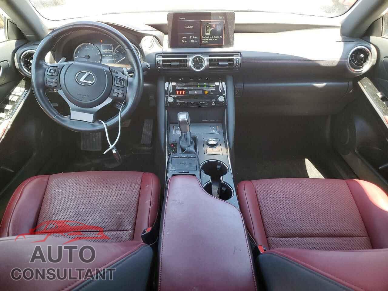 LEXUS IS 2021 - JTHCA1D27M5111812