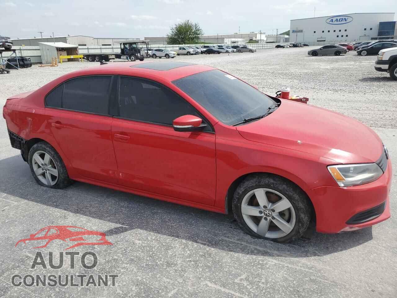 VOLKSWAGEN JETTA 2012 - 3VWLL7AJ3CM317841