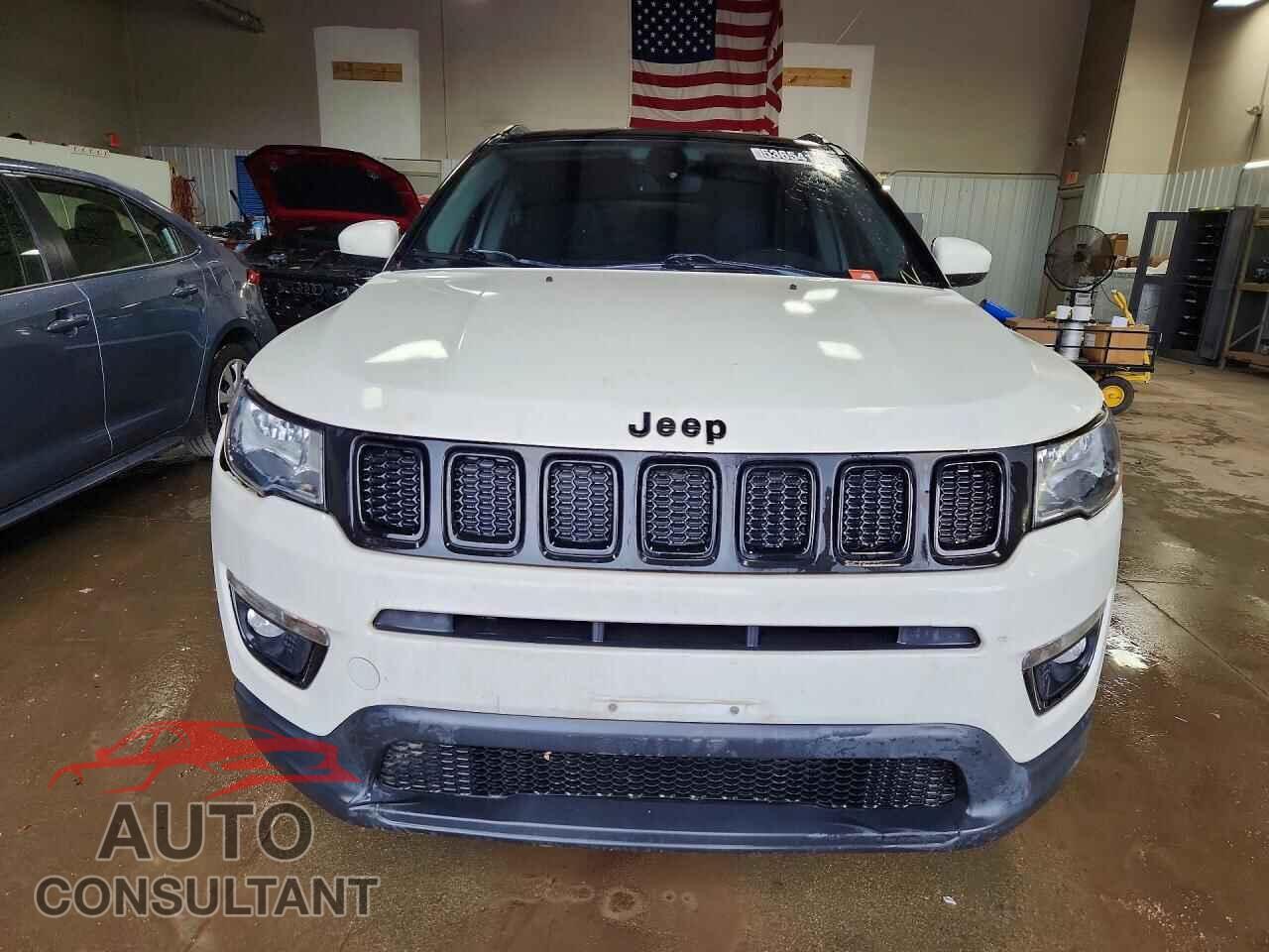 JEEP COMPASS 2019 - 3C4NJDBB6KT599033