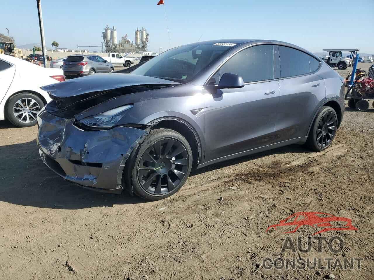 TESLA MODEL Y 2020 - 5YJYGDEE3LF042002