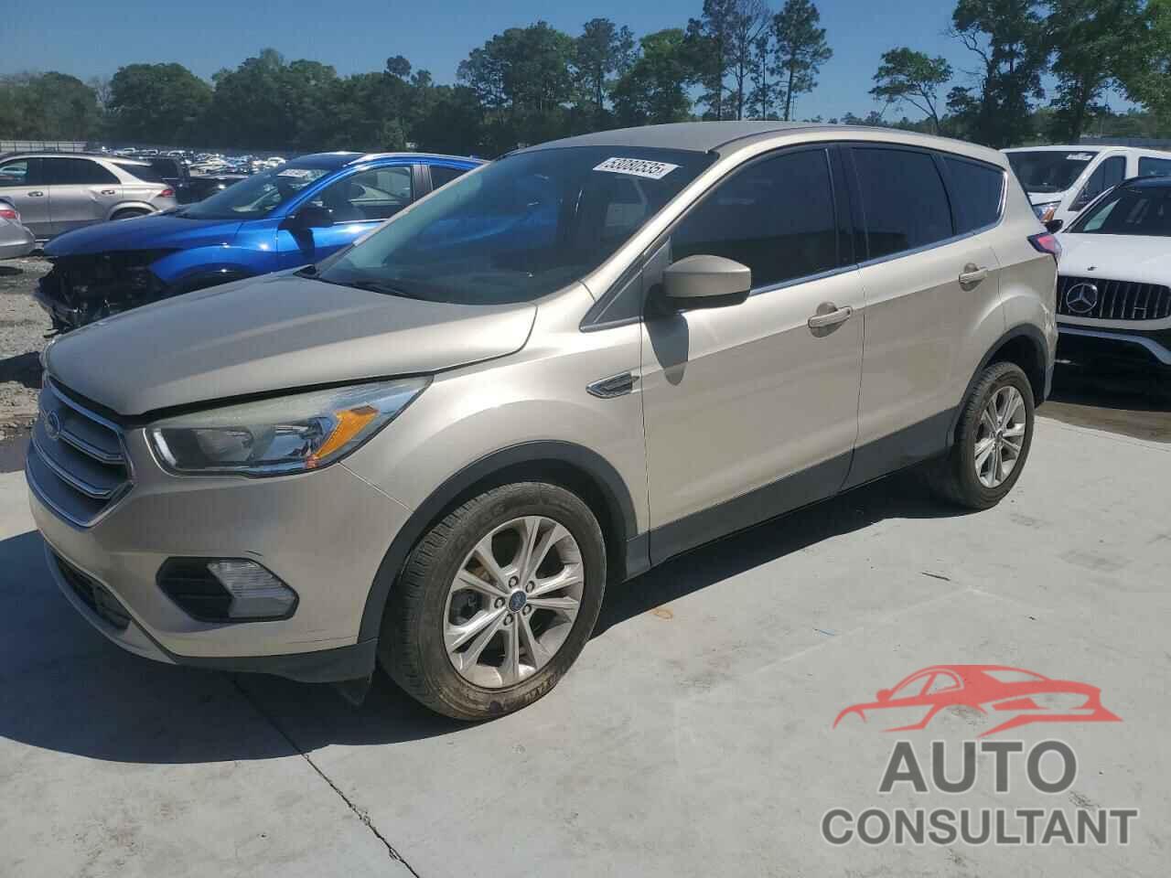 FORD ESCAPE 2017 - 1FMCU0G97HUC71899