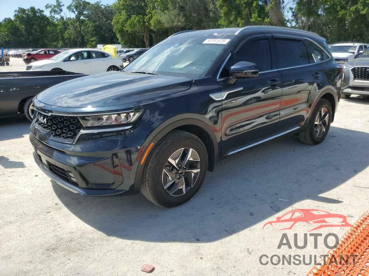 KIA SORENTO 2023 - KNDRH4LG1P5175290