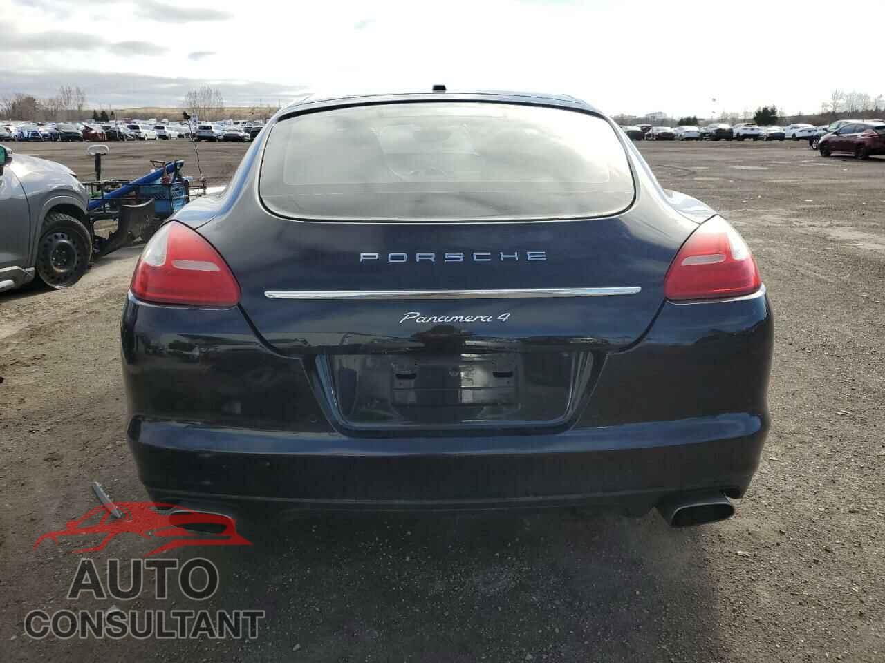 PORSCHE PANAMERA 2011 - WP0AA2A72BL011592