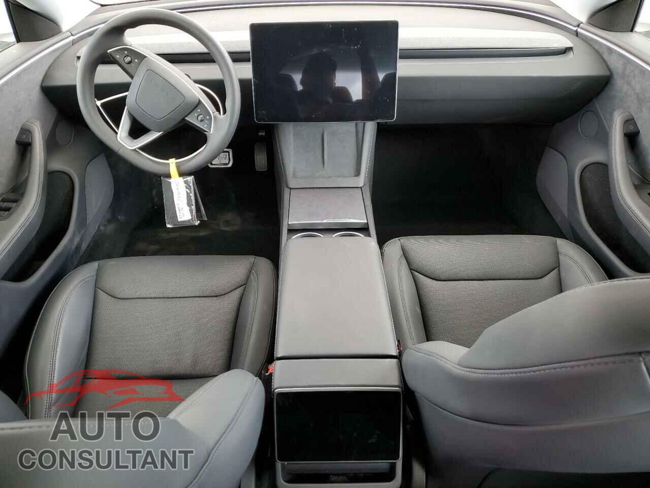 TESLA MODEL 3 2024 - 5YJ3E1EB3RF849875