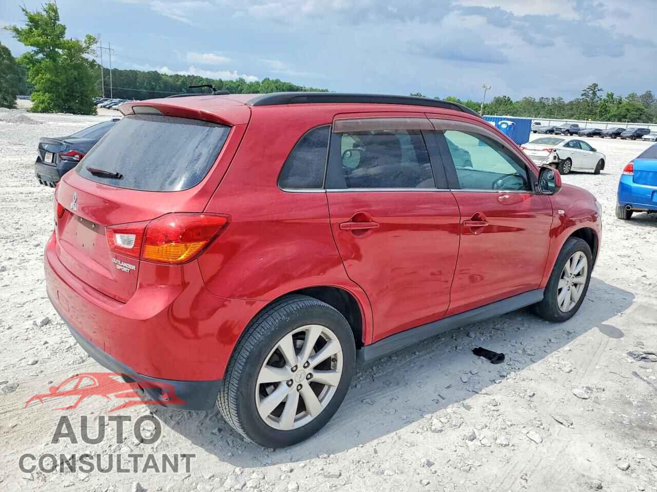 MITSUBISHI OUTLANDER 2015 - 4A4AP4AU5FE017485