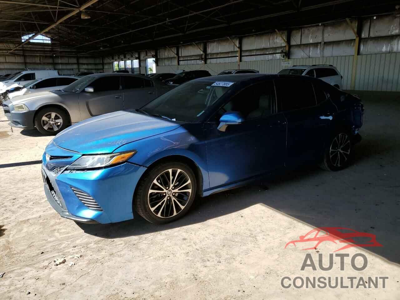 TOYOTA CAMRY 2018 - 4T1B11HK9JU029424