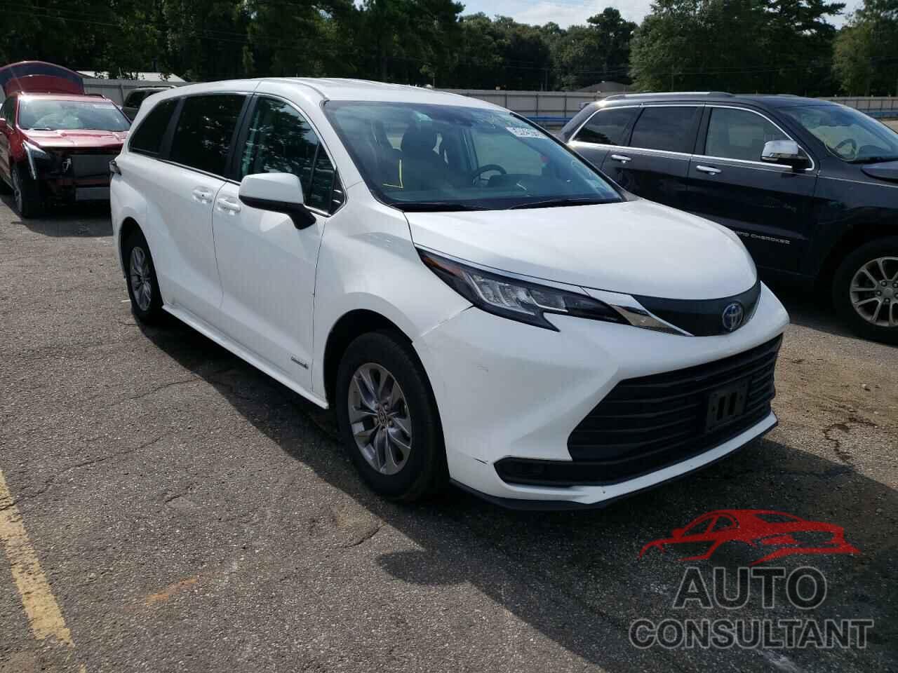 TOYOTA SIENNA 2021 - 5TDKRKEC0MS045892