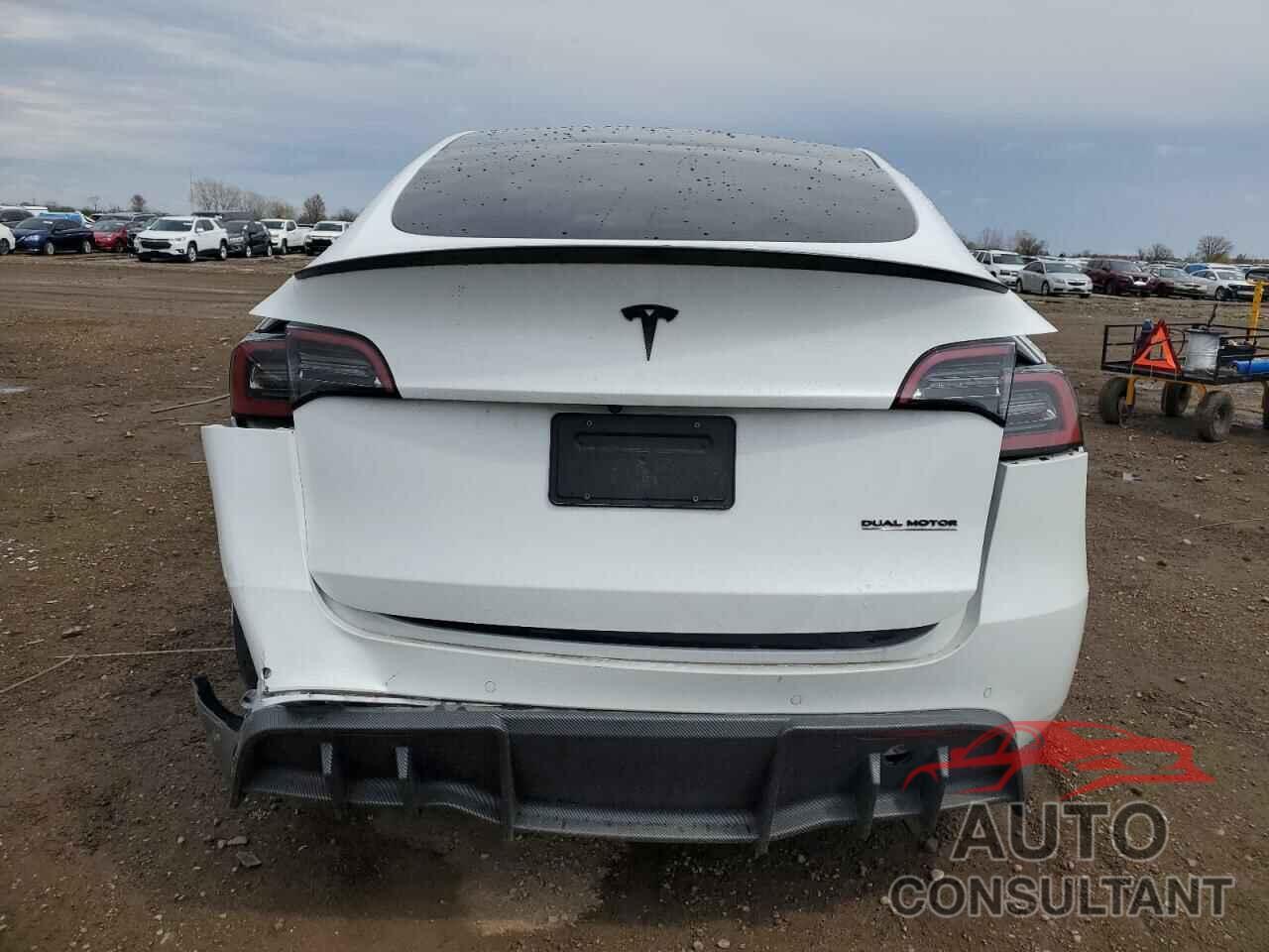 TESLA MODEL Y 2022 - 7SAYGDEF5NF380905