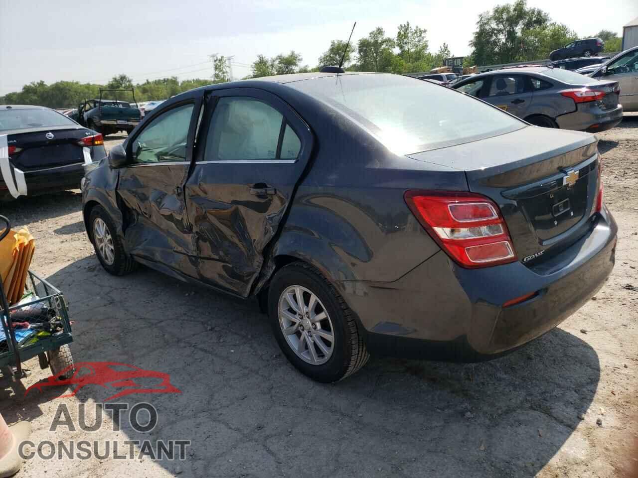 CHEVROLET SONIC 2017 - 1G1JD5SH3H4124608