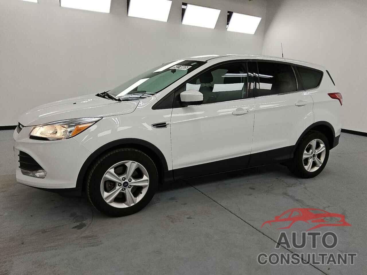 FORD ESCAPE 2015 - 1FMCU9G90FUB09601