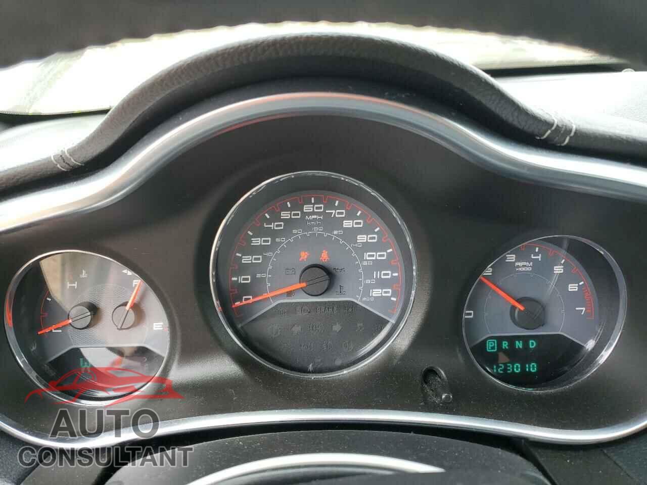 DODGE AVENGER 2013 - 1C3CDZCB9DN572815