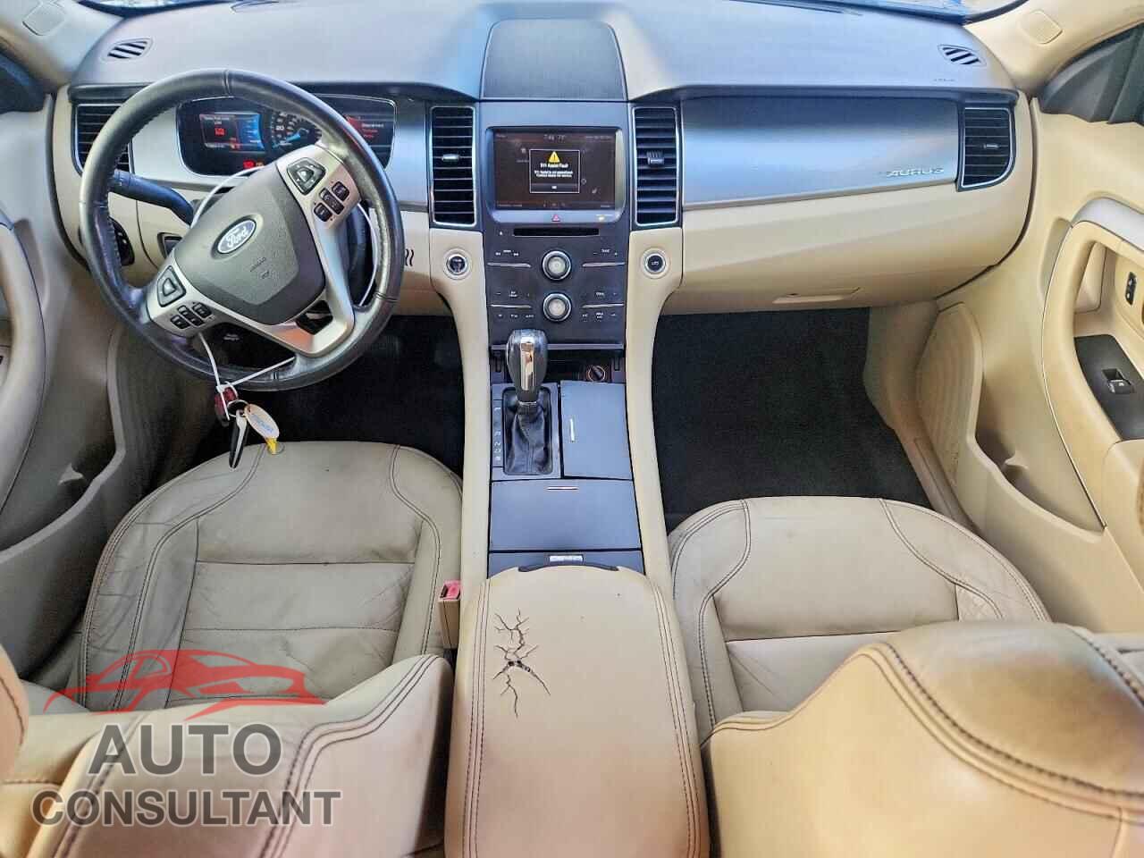 FORD TAURUS 2015 - 1FAHP2E85FG102313