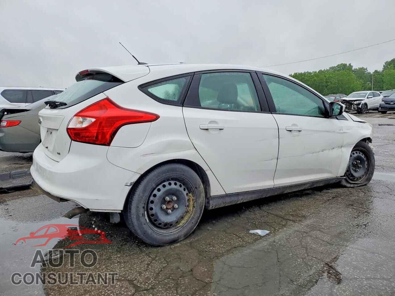 FORD FOCUS 2012 - 1FAHP3K26CL357559