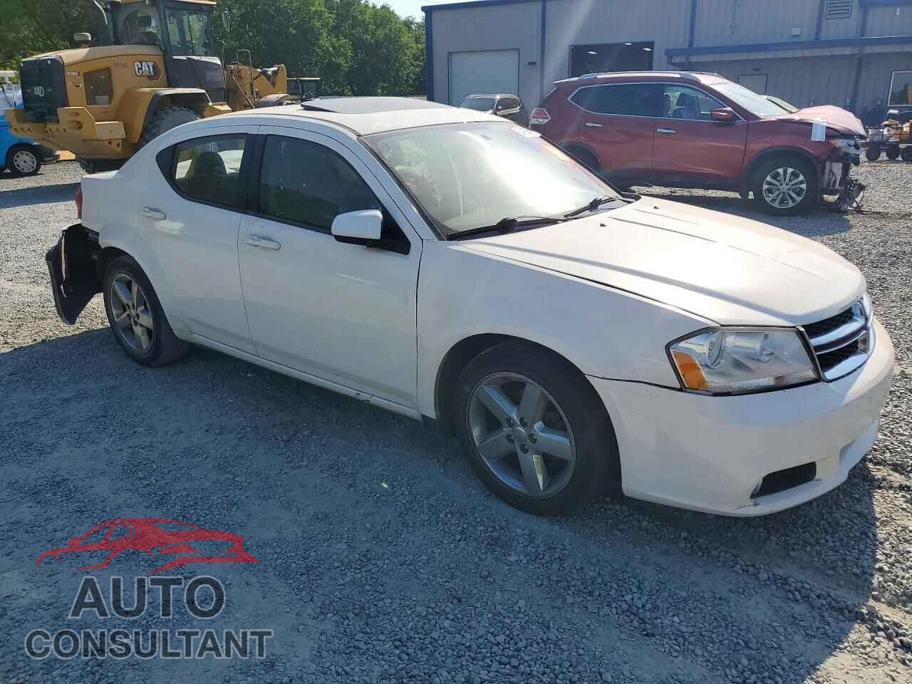 DODGE AVENGER 2011 - 1B3BD2FG4BN506516
