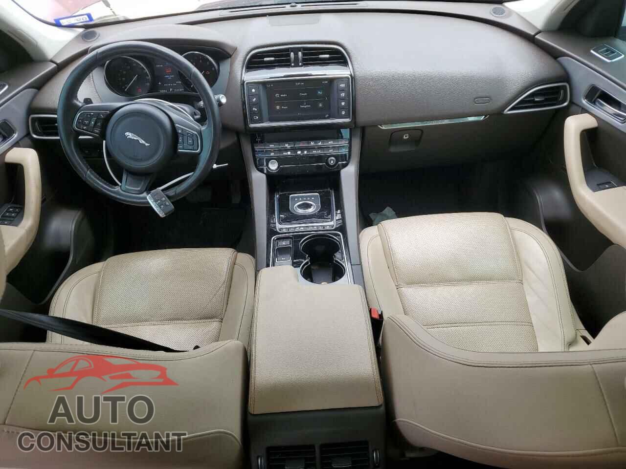 JAGUAR F-PACE 2017 - SADCK2BV3HA491458