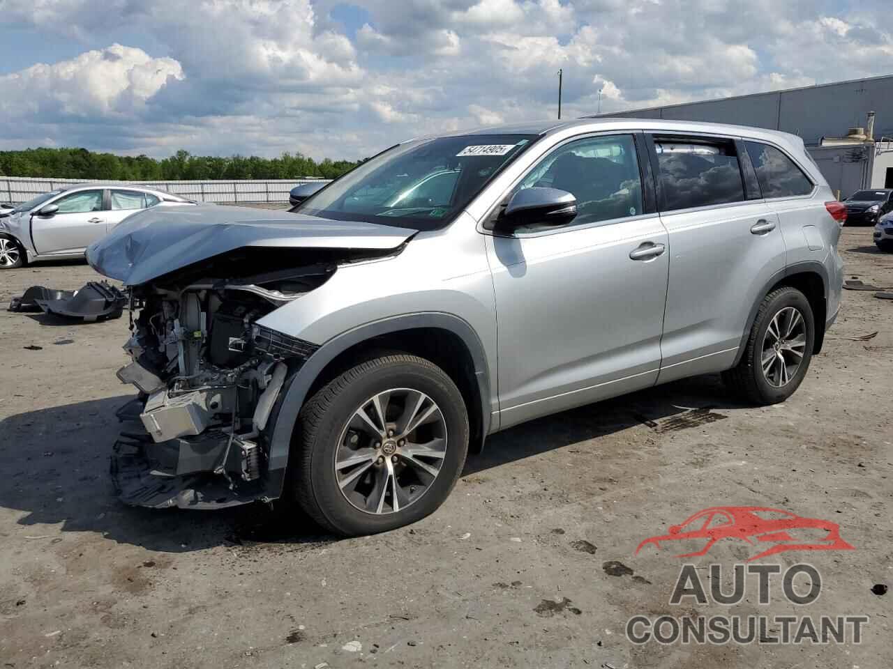 TOYOTA HIGHLANDER 2018 - 5TDBZRFHXJS897231