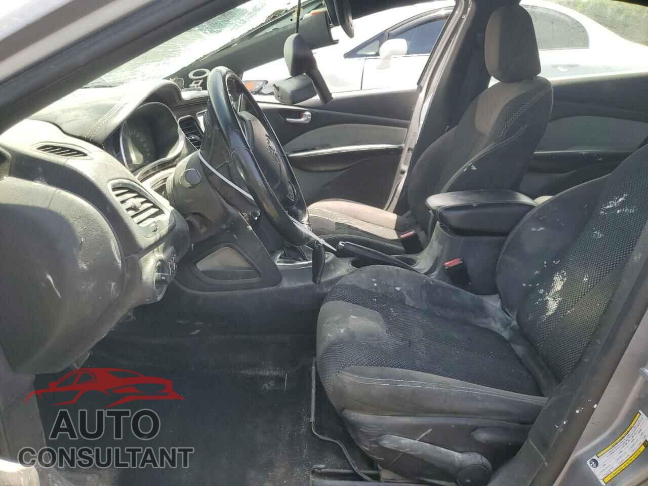 DODGE DART 2015 - 1C3CDFBB2FD375610