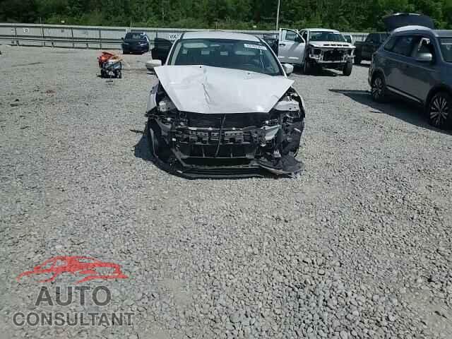 FORD FOCUS 2015 - 1FADP3F26FL376058