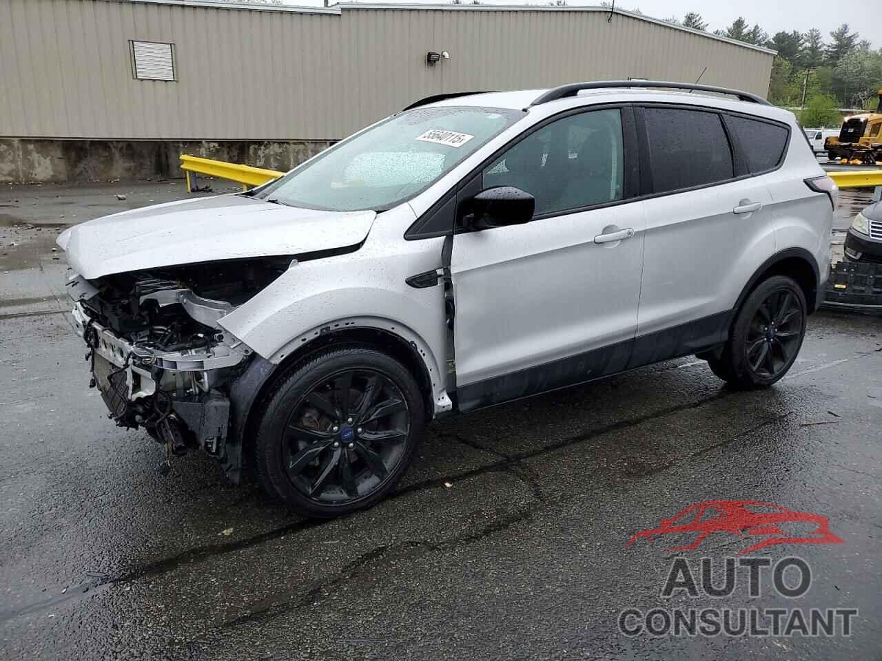 FORD ESCAPE 2017 - 1FMCU9GD5HUD70827