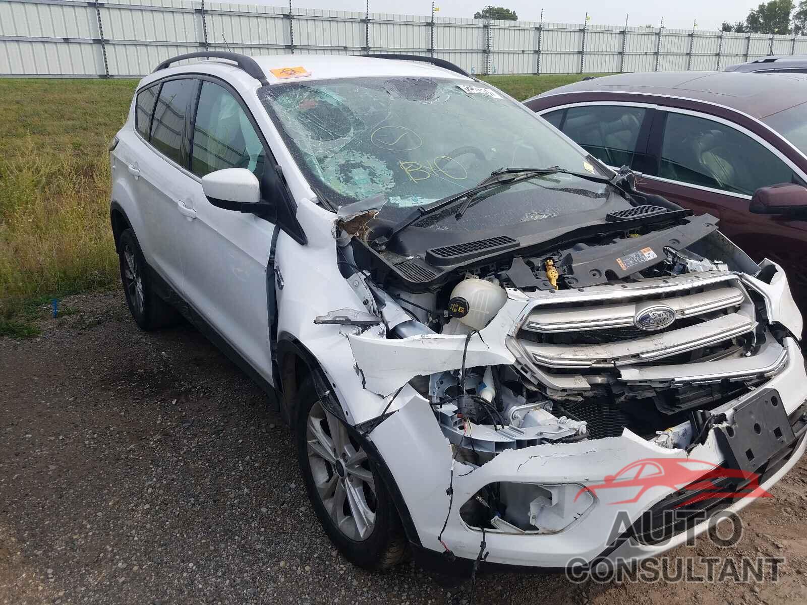 FORD ESCAPE 2018 - 1FMCU0GD6JUC89000