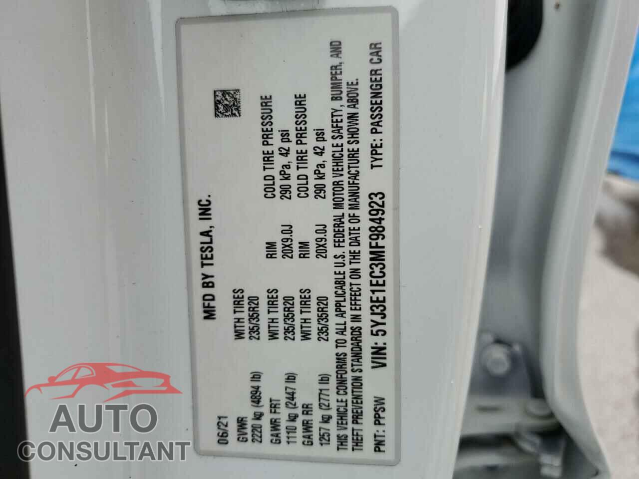 TESLA MODEL 3 2021 - 5YJ3E1EC3MF984923