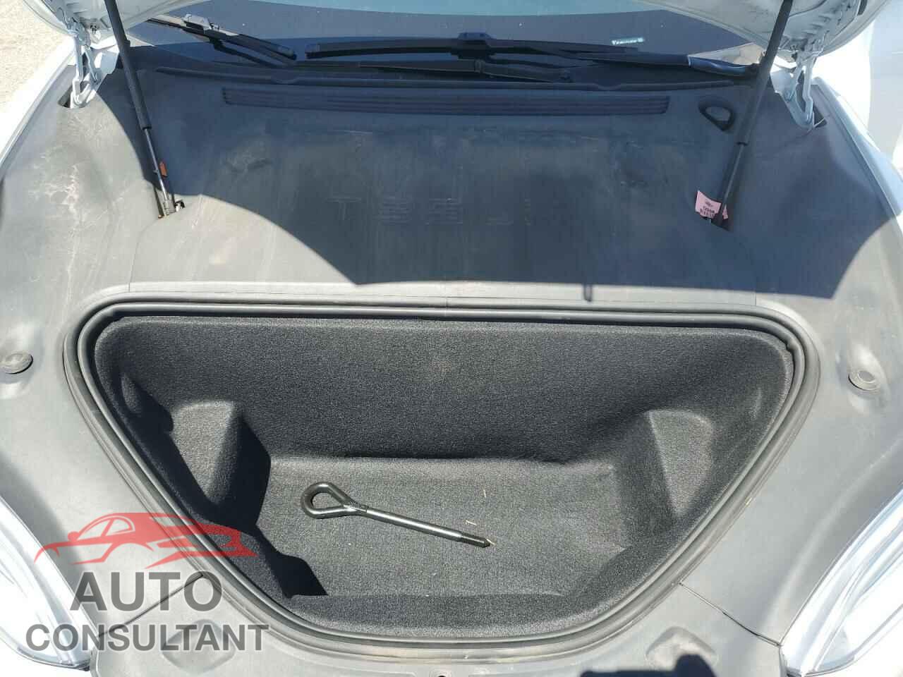 TESLA MODEL S 2020 - 5YJSA1E42LF401157