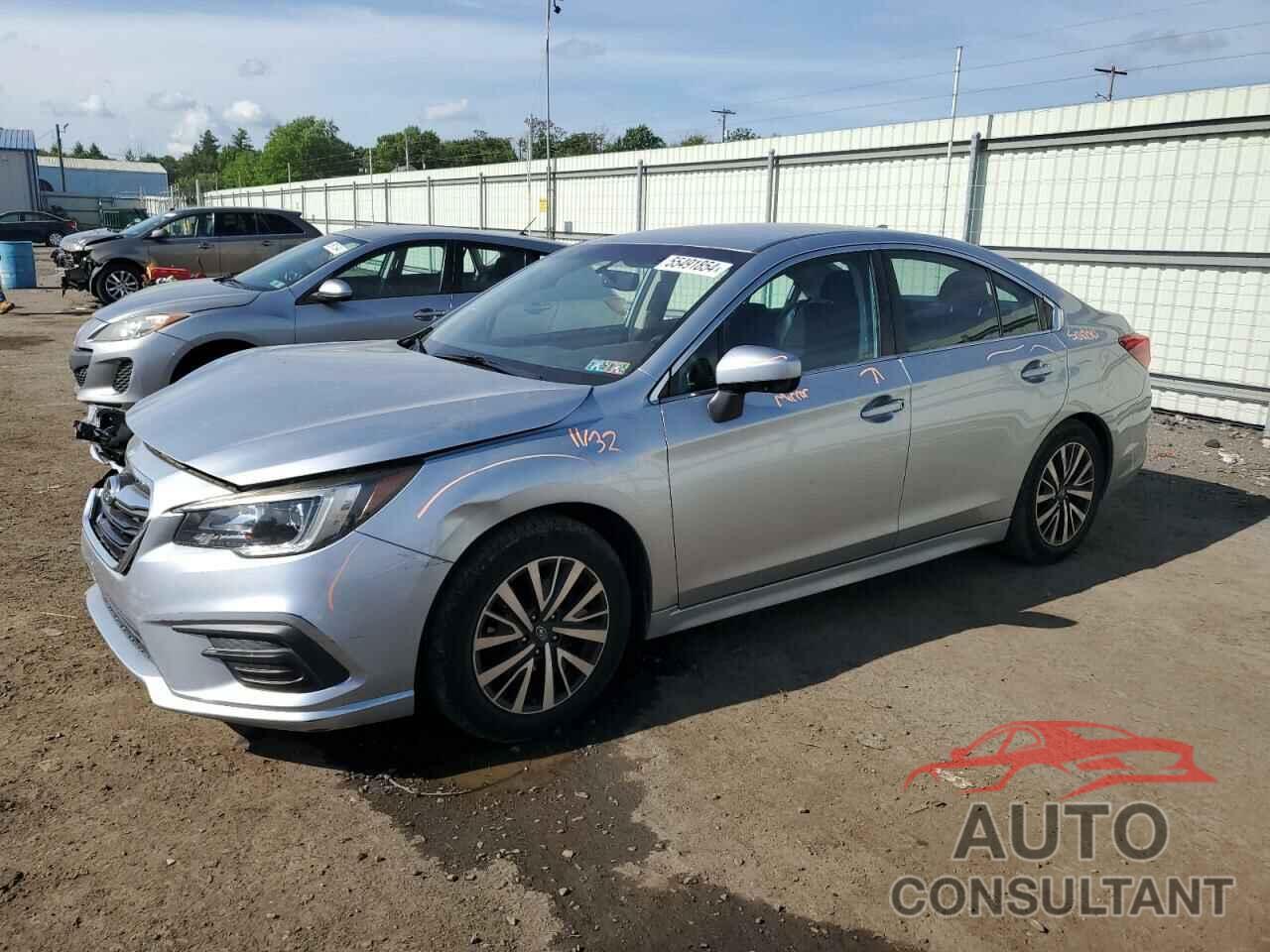 SUBARU LEGACY 2018 - 4S3BNAC67J3007401