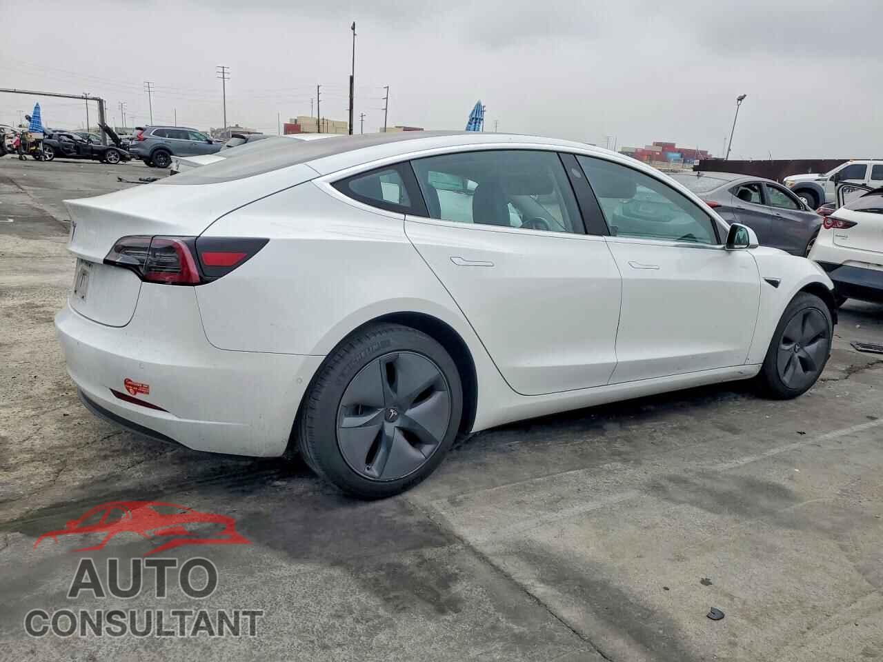 TESLA MODEL 3 2018 - 5YJ3E1EA6JF007477