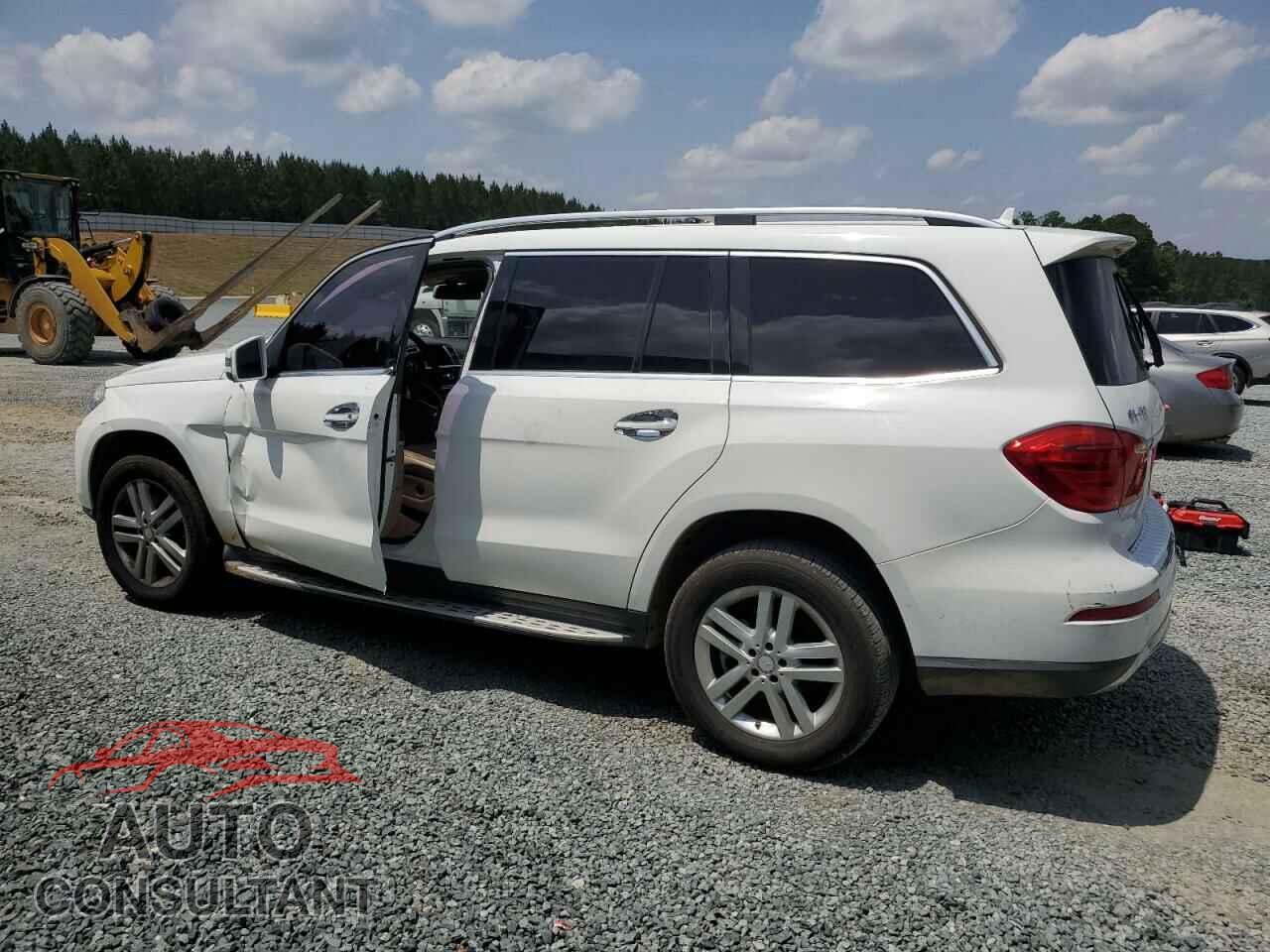 MERCEDES-BENZ GL-CLASS 2014 - 4JGDF7CEXEA349129