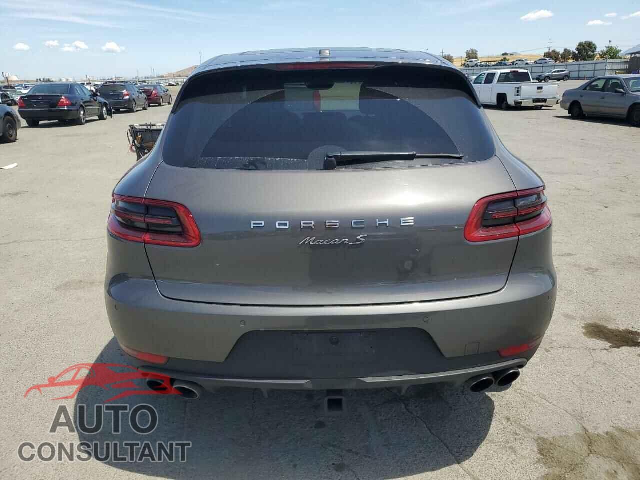 PORSCHE MACAN 2016 - WP1AB2A55GLB54666