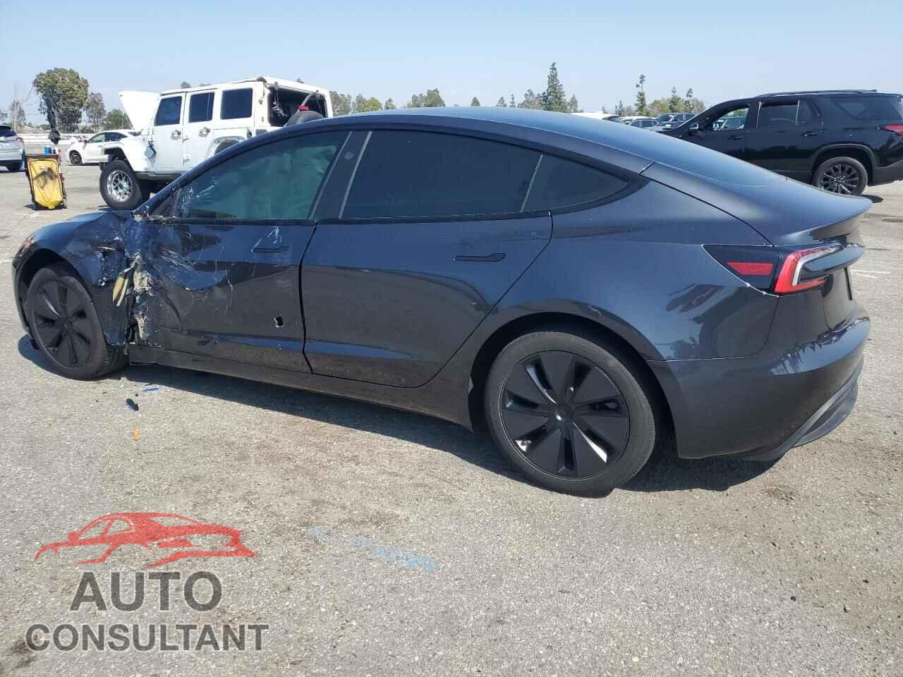 TESLA MODEL 3 2024 - 5YJ3E1EA3RF742221
