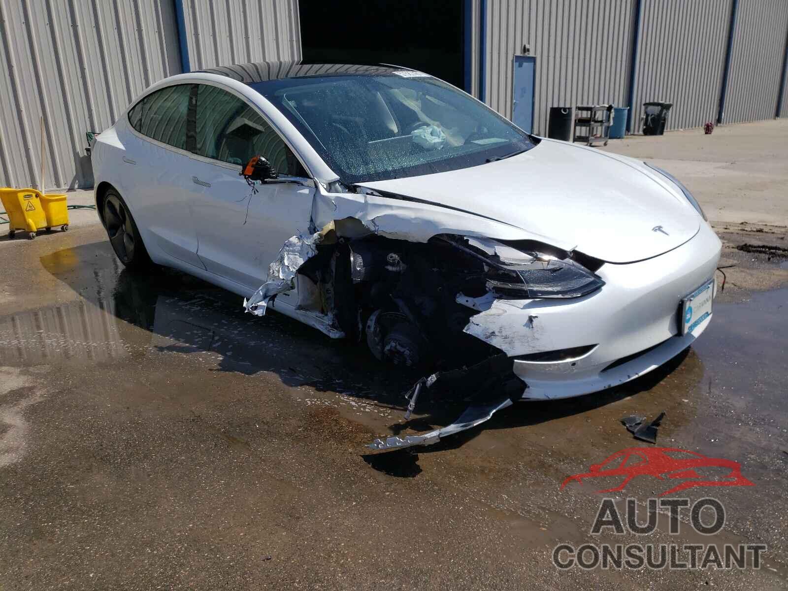 TESLA MODEL 3 2019 - 5YJ3E1EA5KF484080