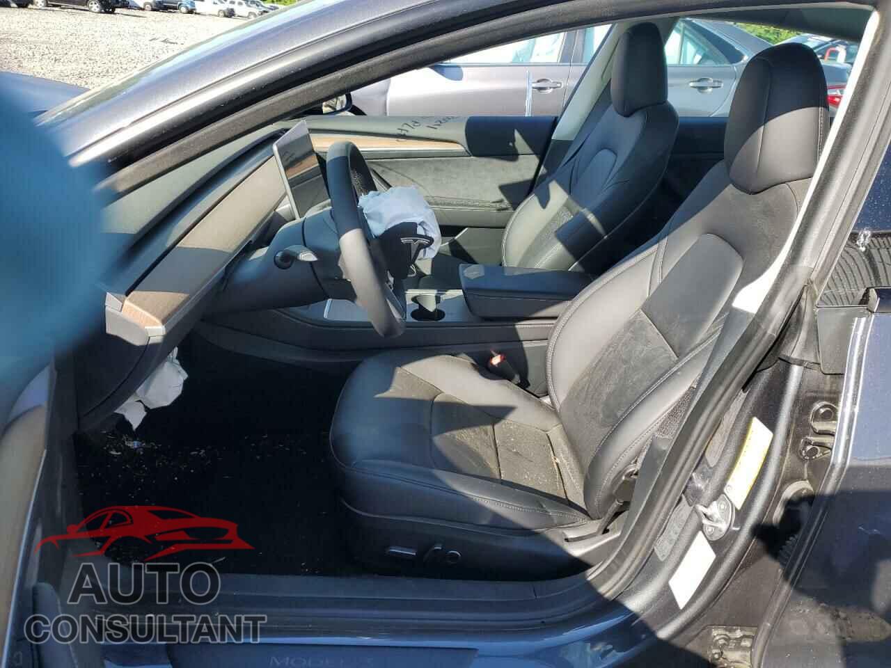 TESLA MODEL 3 2023 - 5YJ3E1EA8PF699427
