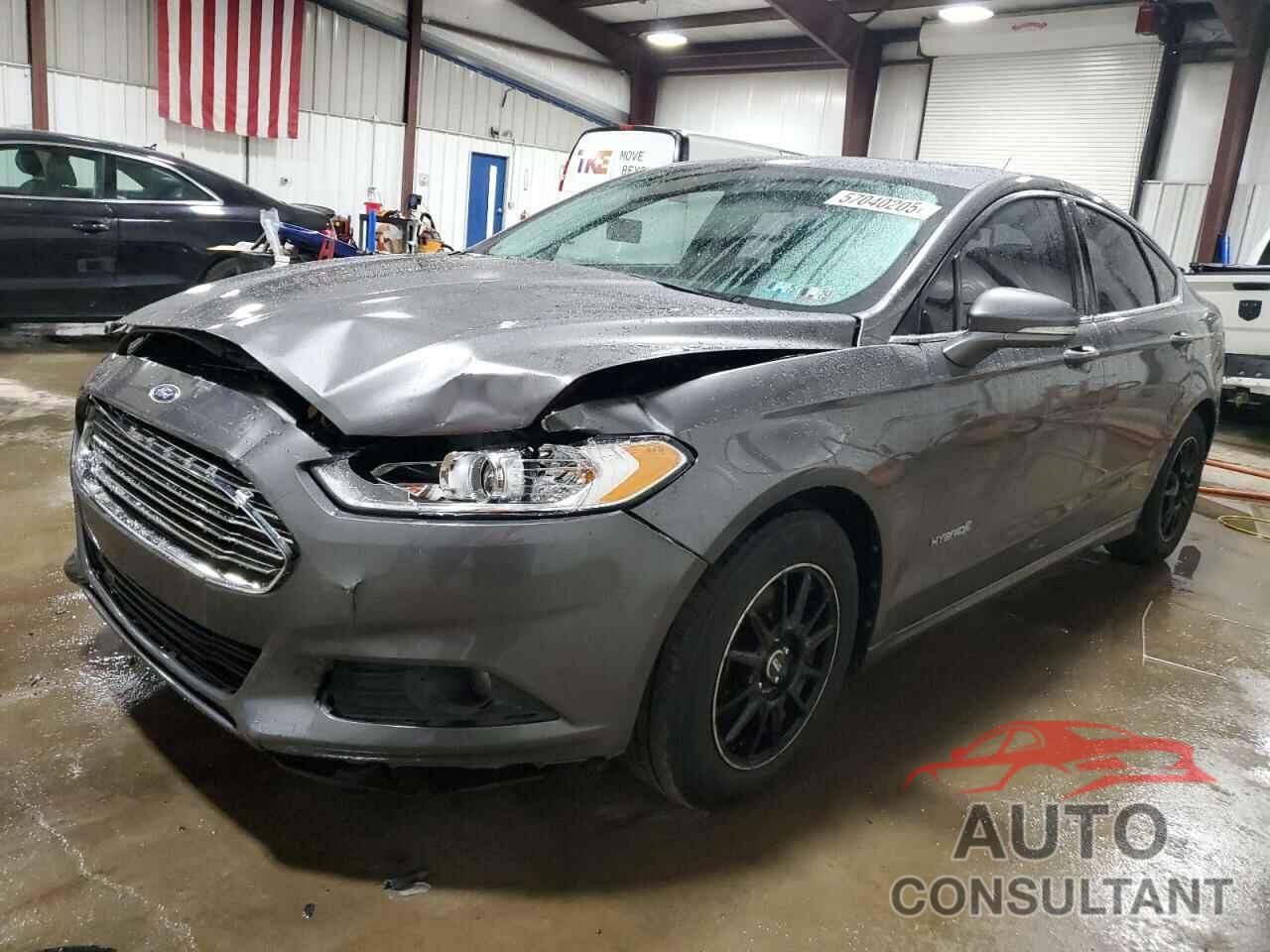 FORD FUSION 2013 - 3FA6P0LU8DR233642