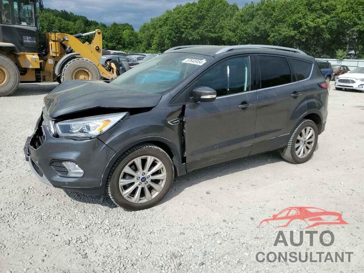 FORD ESCAPE 2017 - 1FMCU9J99HUD55655