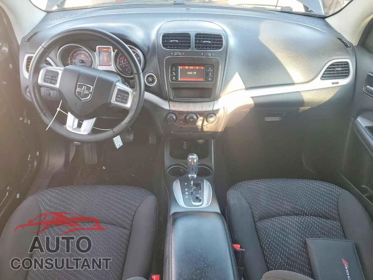 DODGE JOURNEY 2017 - 3C4PDCBB8HT570250