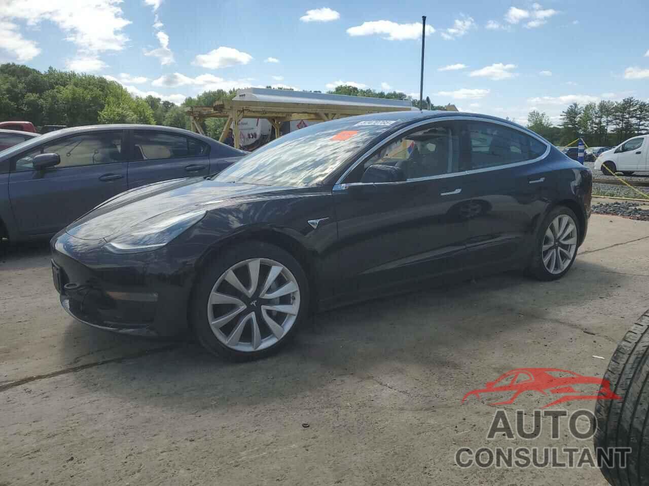 TESLA MODEL 3 2018 - 5YJ3E1EB1JF067370