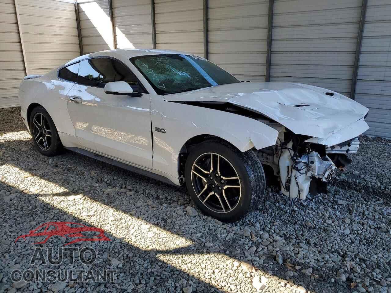 FORD MUSTANG 2020 - 1FA6P8CFXL5190374