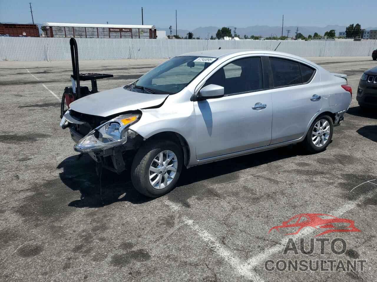 NISSAN VERSA 2018 - 3N1CN7AP2JL867121