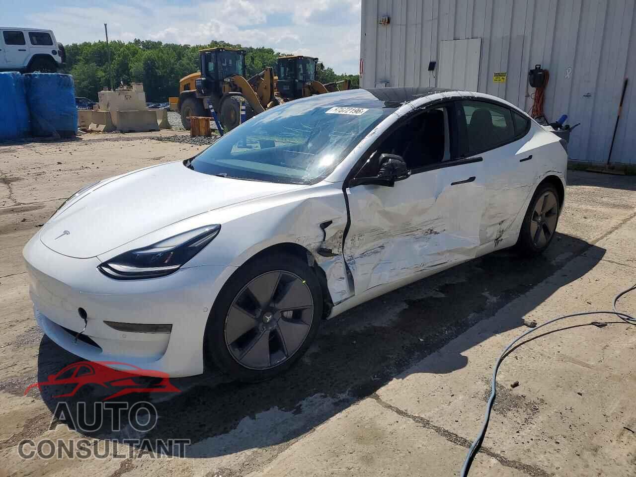 TESLA MODEL 3 2021 - 5YJ3E1EA2MF031019
