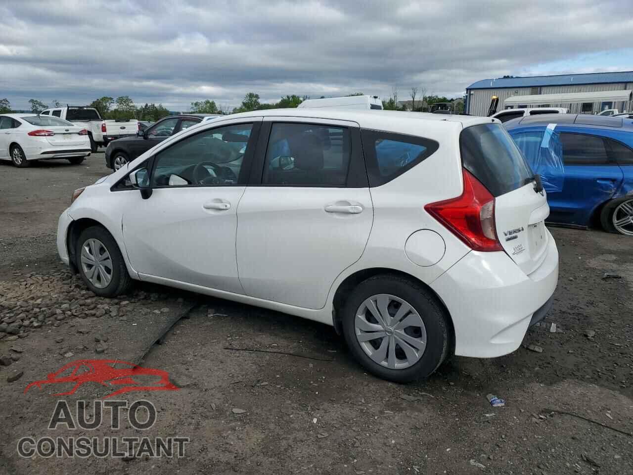 NISSAN VERSA 2017 - 3N1CE2CP9HL354975