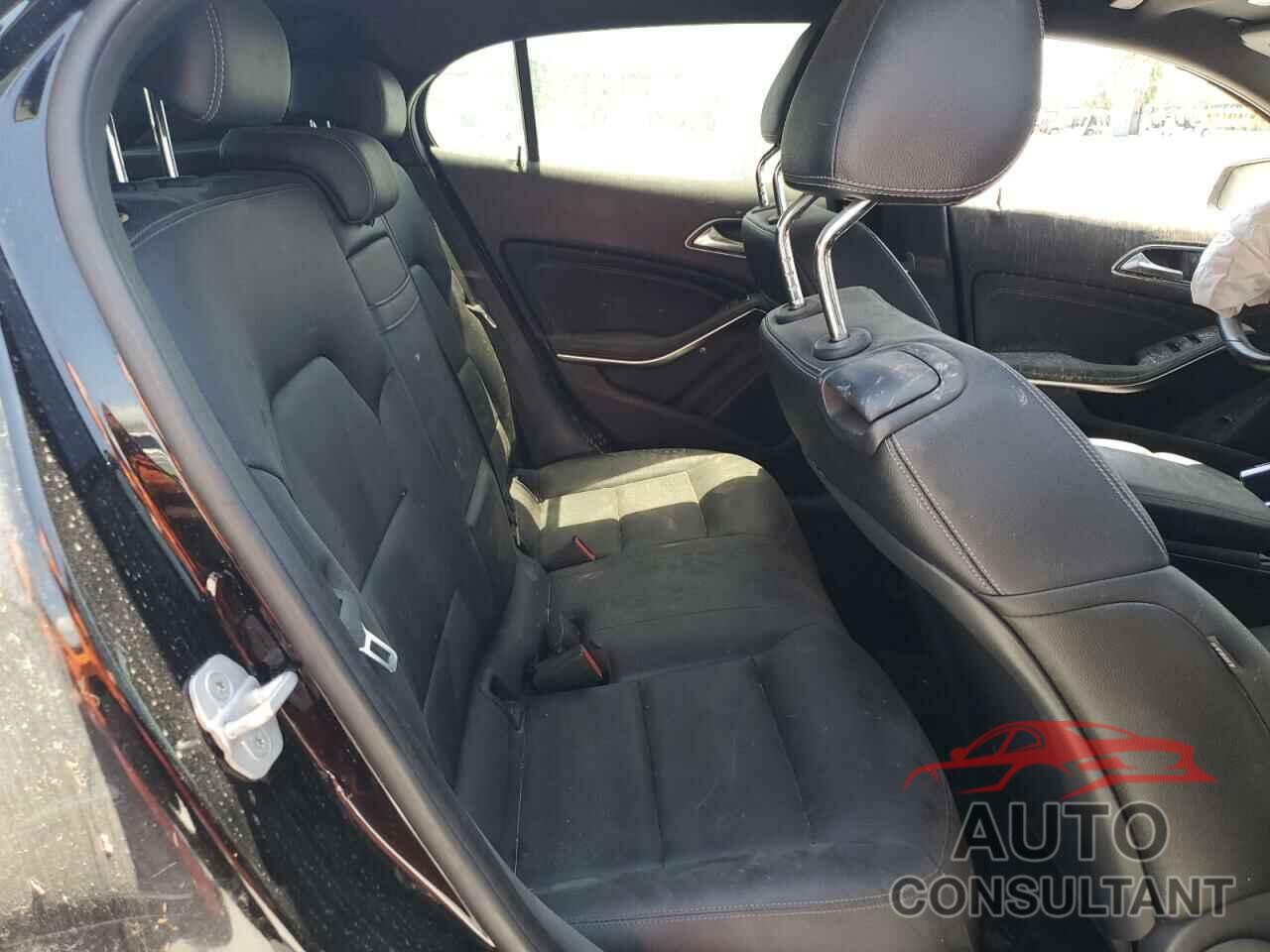 MERCEDES-BENZ GLA-CLASS 2016 - WDCTG4EB0GJ214379