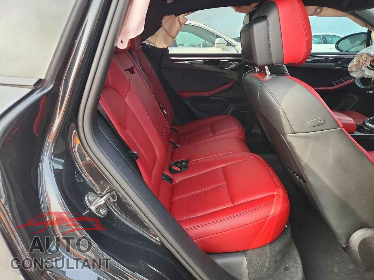 PORSCHE MACAN 2024 - WP1AA2A54RLB20353
