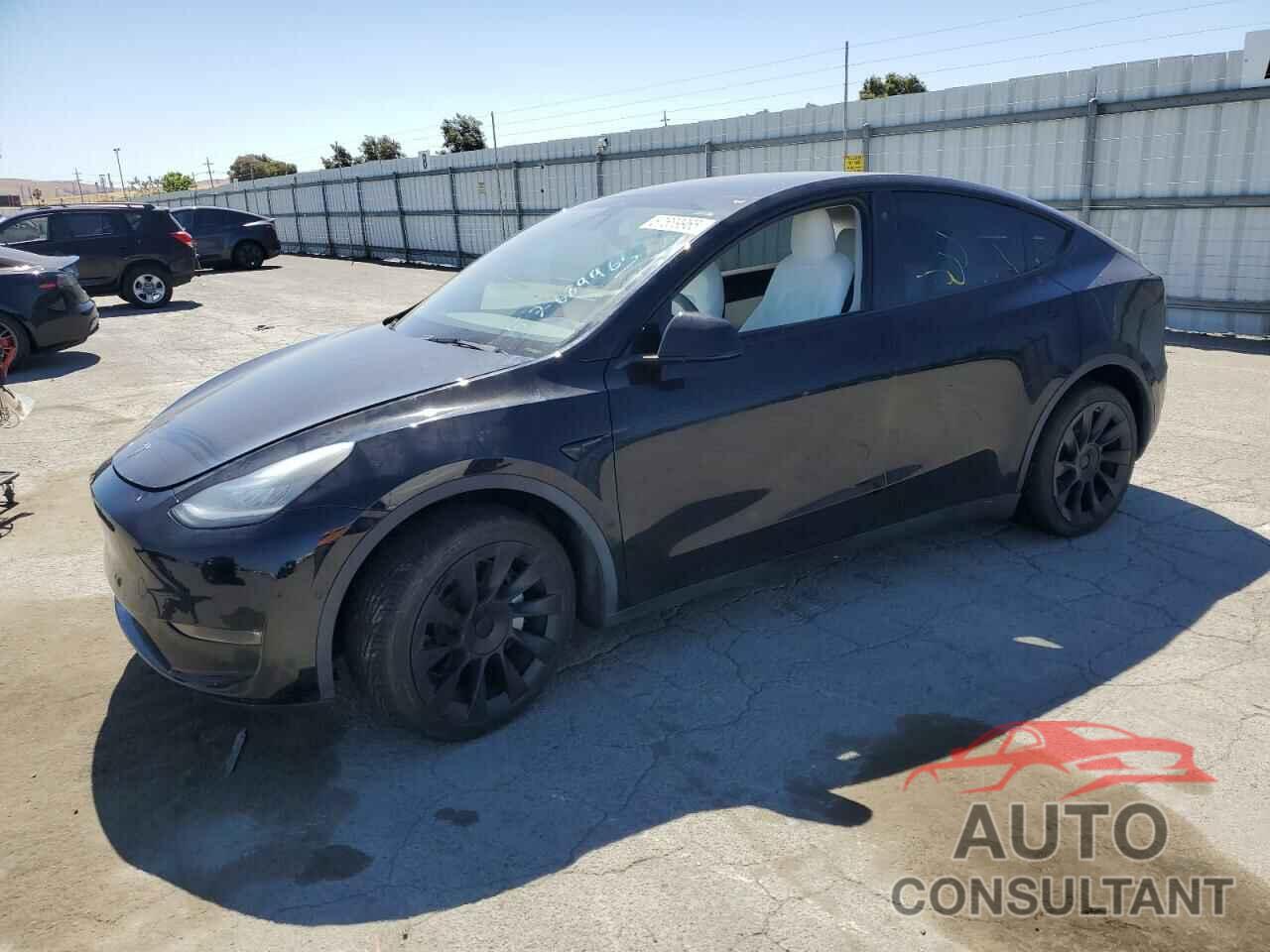TESLA MODEL Y 2021 - 5YJYGDED2MF181370