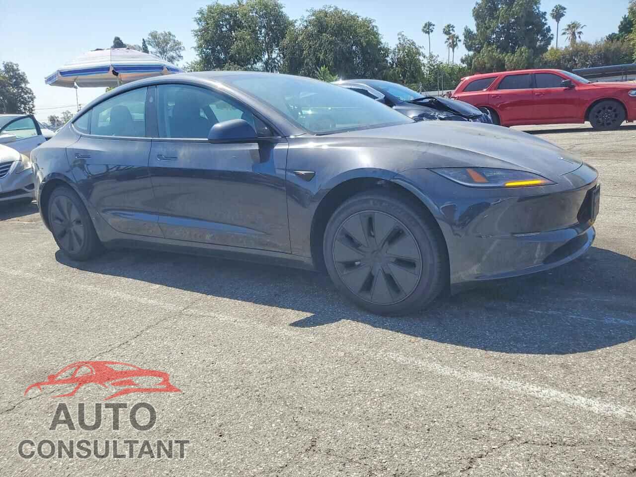 TESLA MODEL 3 2024 - 5YJ3E1EA9RF865019