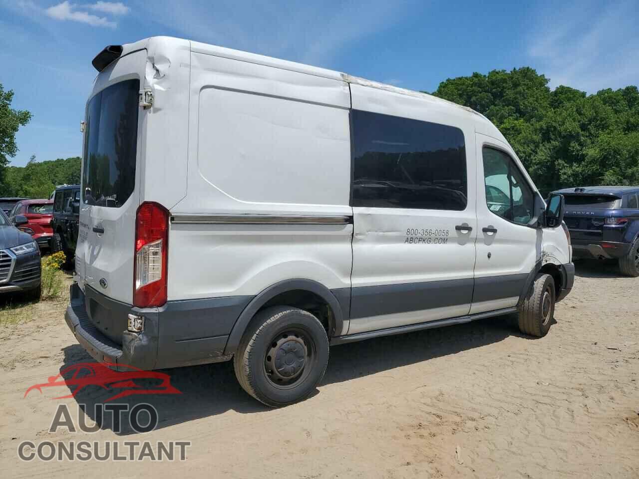 FORD TRANSIT 2018 - 1FTYR1CM7JKA04842