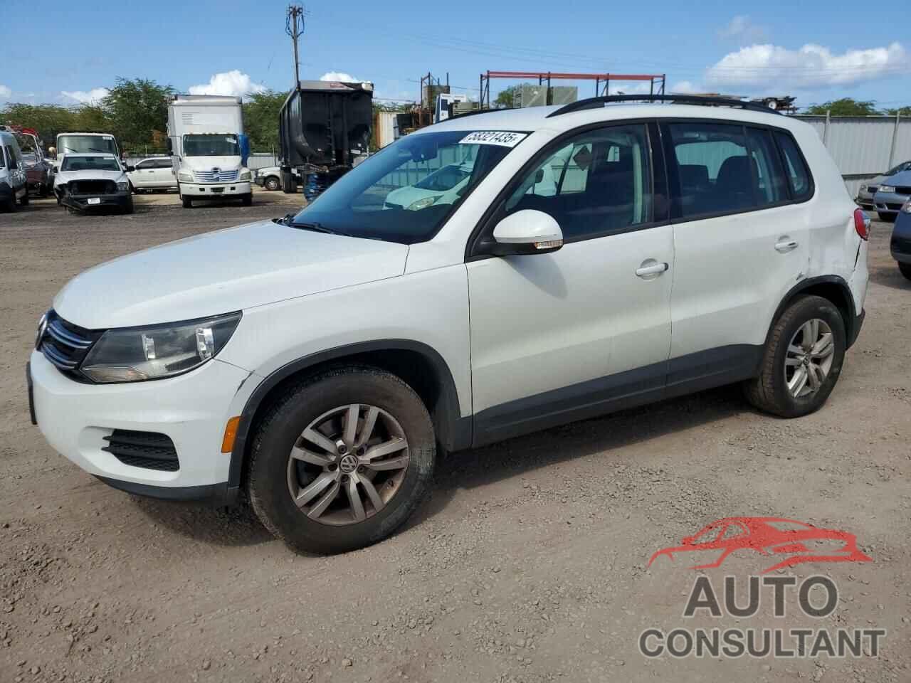 VOLKSWAGEN TIGUAN 2015 - WVGBV7AX7FW581738