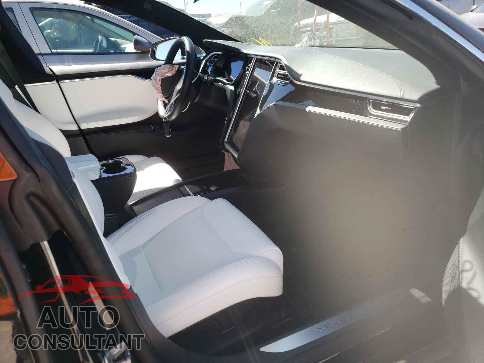 TESLA MODEL S 2017 - 5YJSA1E29HF229876
